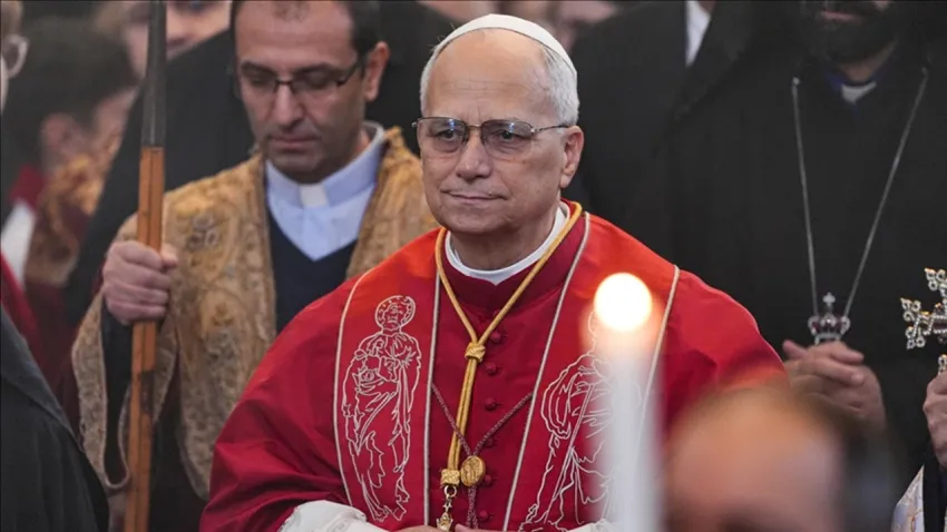 Vatikan Devlet Başkanı Papa 14. Leo, Mattia Ahmet Minguzzi’nin babası Andrea Minguzzi ile görüştü haberinin görseli