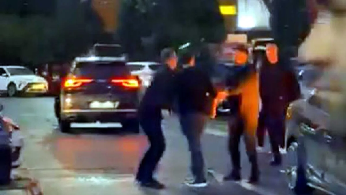  AVM otoparkında 'Yer Kavgası' haberinin görseli