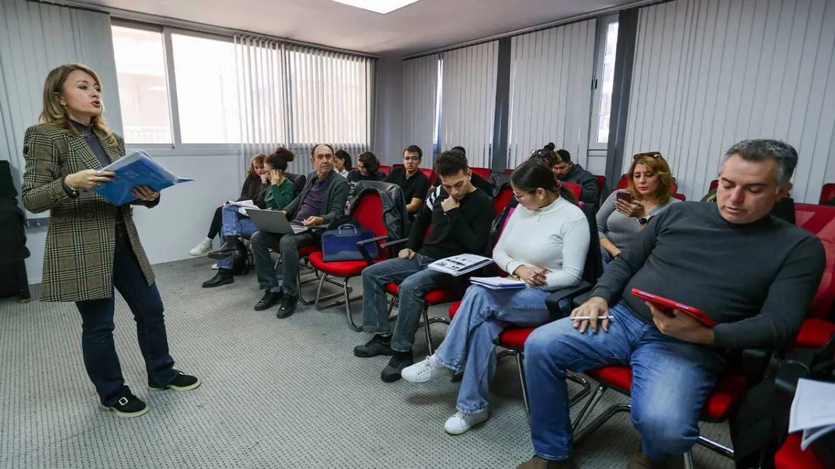 Buca’da ücretsiz Rusça kursları yoğun ilgi görüyor haberinin görseli