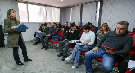 Buca’da ücretsiz Rusça kursları yoğun ilgi görüyor
