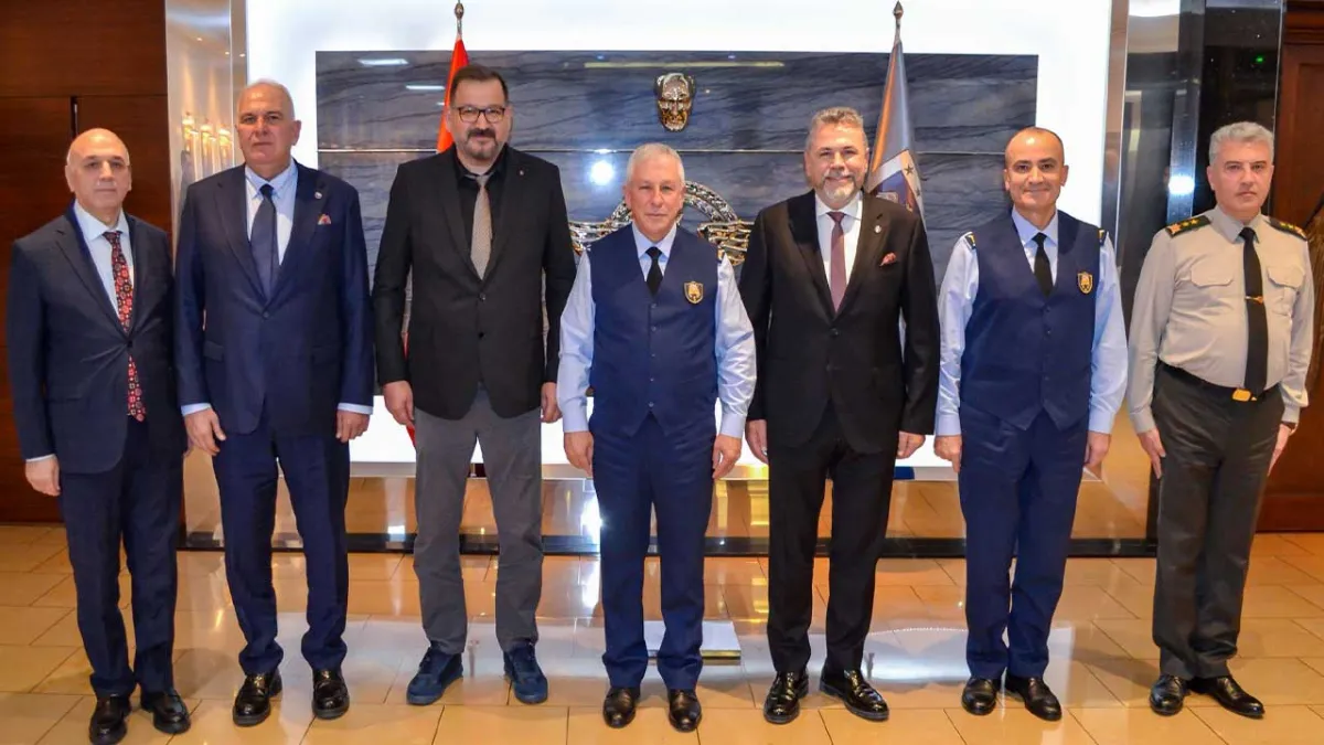 İAOSB'den Hava Kuvvetleri Komutanlığı’na ziyaret haberinin görseli