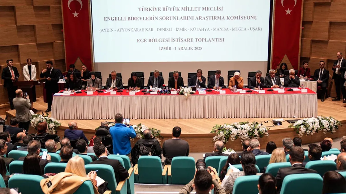 İzmir’de engelli bireylerin sorunları için Bölge İstişare Toplantısı yapıldı haberinin görseli