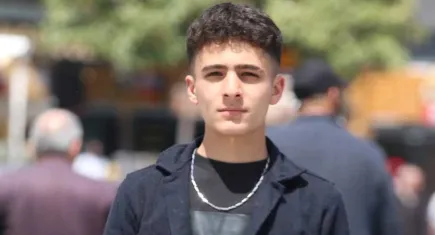 Yumruklu kavgada acı son: Başını kaldırıma çarpan 22 yaşındaki  genç hayatını kaybetti!