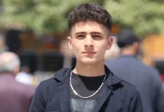 Yumruklu kavgada acı son: Başını kaldırıma çarpan 22 yaşındaki  genç hayatını kaybetti!