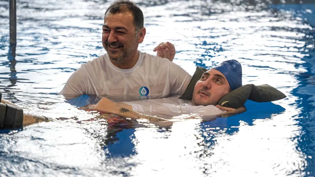 Engelliler, suyun şifa veren etkisiyle buluştu haberinin görseli