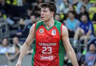 Karşıyaka'da Ege Özçelik ameliyat edildi