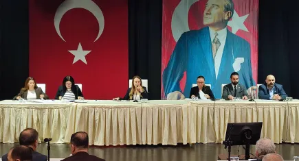 Konak Meclisi’nde Küpeli ve Yıldız’ın ‘yalan’ tartışması