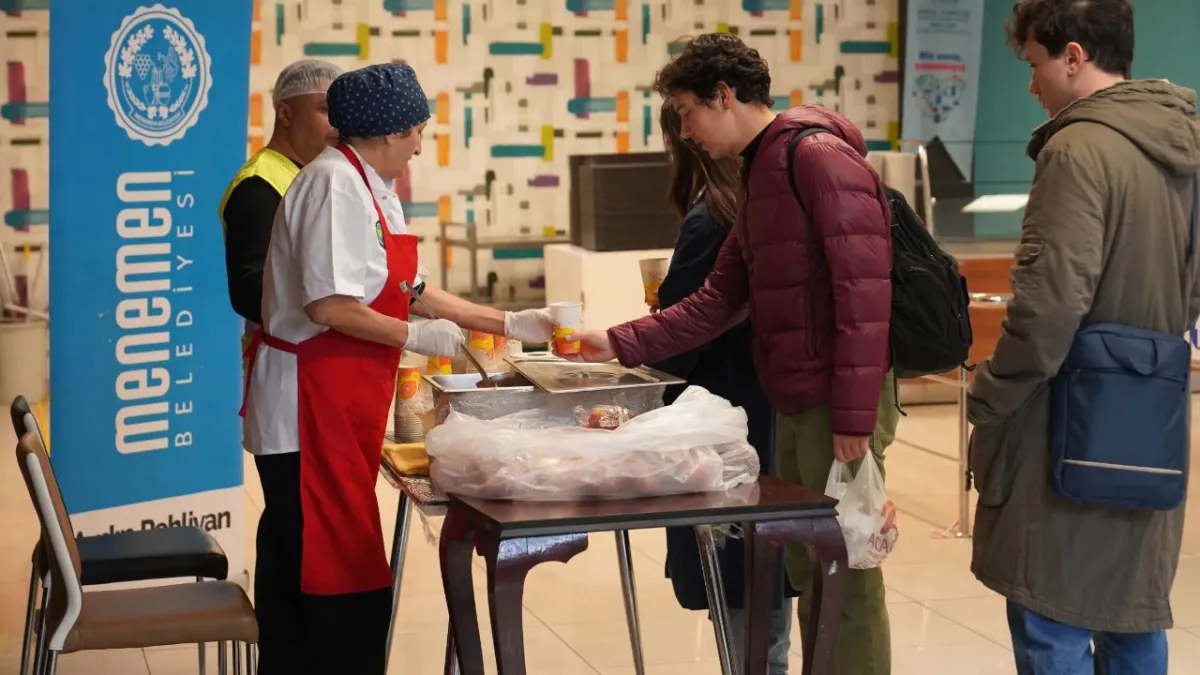 Menemen Belediyesi'nden ‘doğumdan vefata’ kesintisiz sosyal destek haberinin görseli