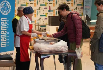 Menemen Belediyesi'nden ‘doğumdan vefata’ kesintisiz sosyal destek