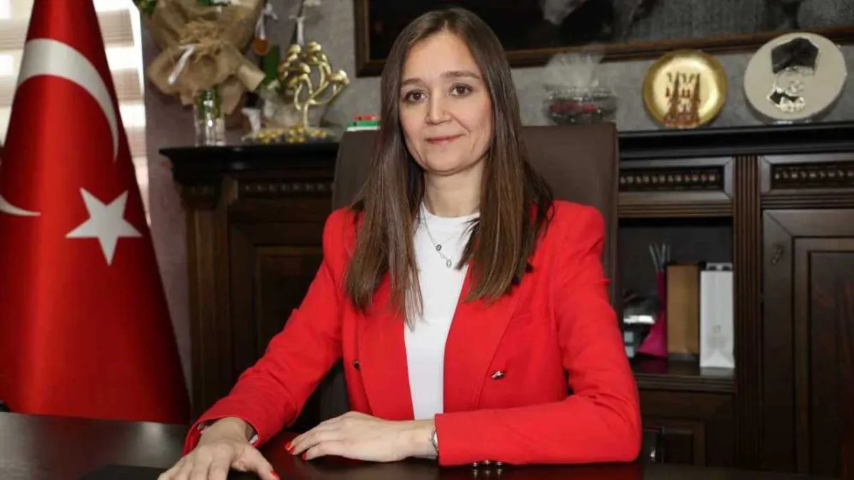 Şehzadeler Belediye Başkanı Gülşah Durbay yoğun bakımda!  haberinin görseli