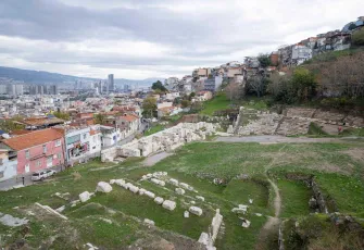 Smyrna Antik Kenti’nde kazı çalışmalarına büyük destek