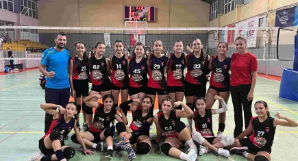 Çiğli voleybolda zirvede