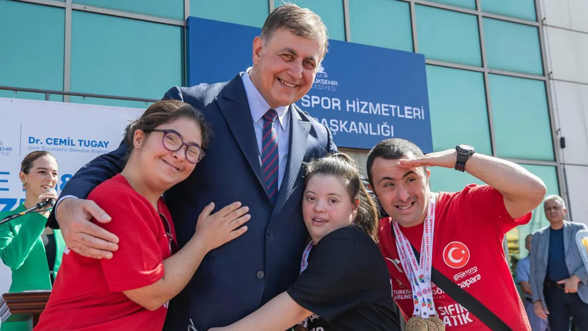 Engelli sporcular İzmir’e gurur yaşattı haberinin görseli