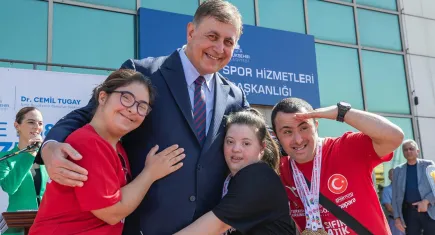Engelli sporcular İzmir’e gurur yaşattı
