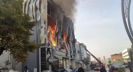 Kocaeli'deki fabrika yangınında hayatını kaybedenlerine hakaret eden 2 zanlı tutuklandı