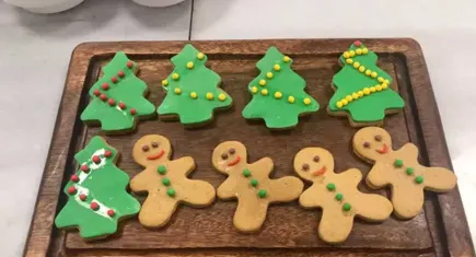 Konak’ta vatandaşlar yeni yıla süslü ve lezzetli girecek