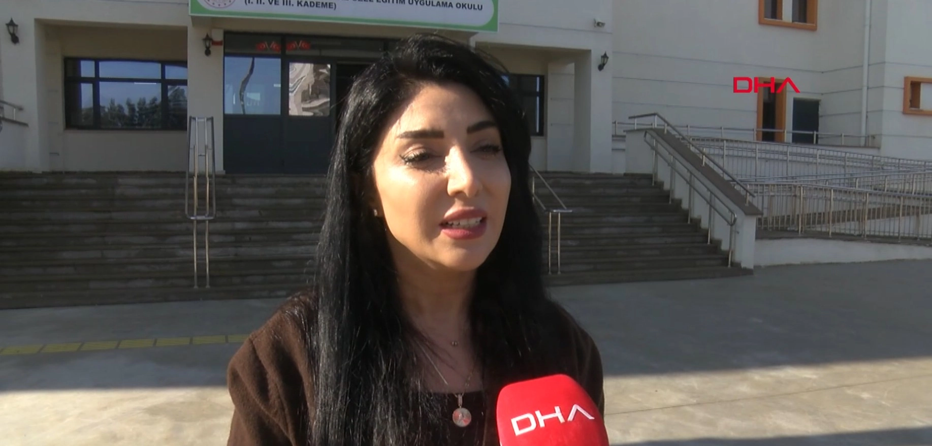 Özel gereksinimli öğrencileriyle güne özel klip hazırladı başlıklı video haberin görseli