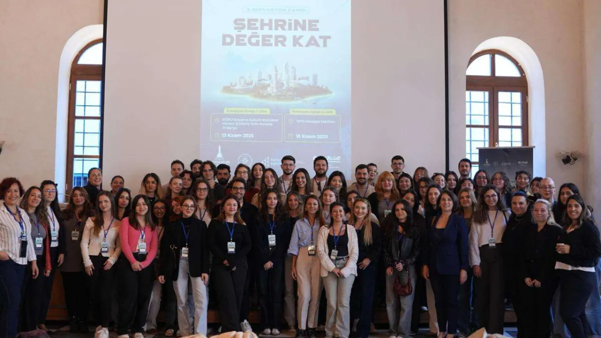 Tasarım öğrencileri İzmir’e değer katıyor haberinin görseli