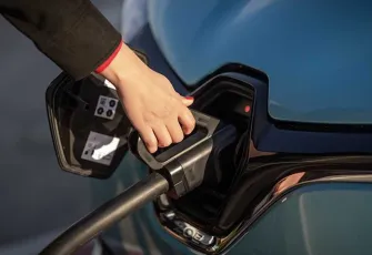 Türkiye otomobil pazarı dönüşüyor: Elektrikli araç satışları iki katına çıktı