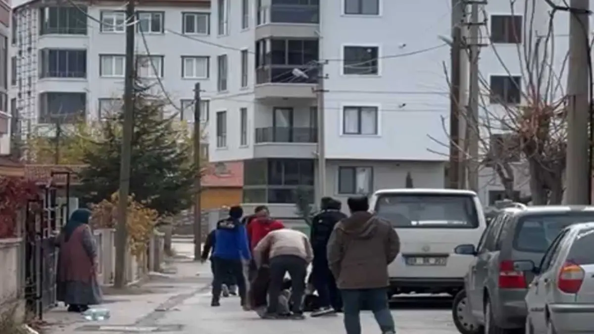 Aksaray'da dehşet: Kayınpeder tartıştığı damadını kalbinden bıçakladı haberinin görseli