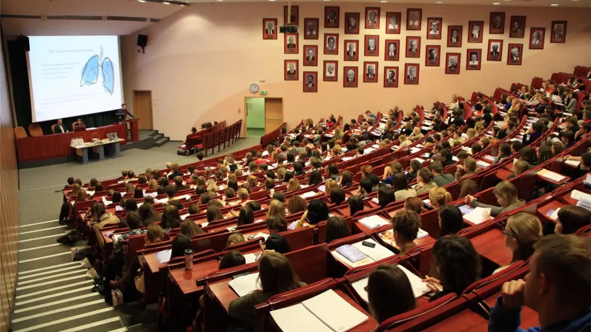 ‘Benim yerime de imza at’ devri bitti: QR kod okutmayan yok yazılıyor haberinin görseli