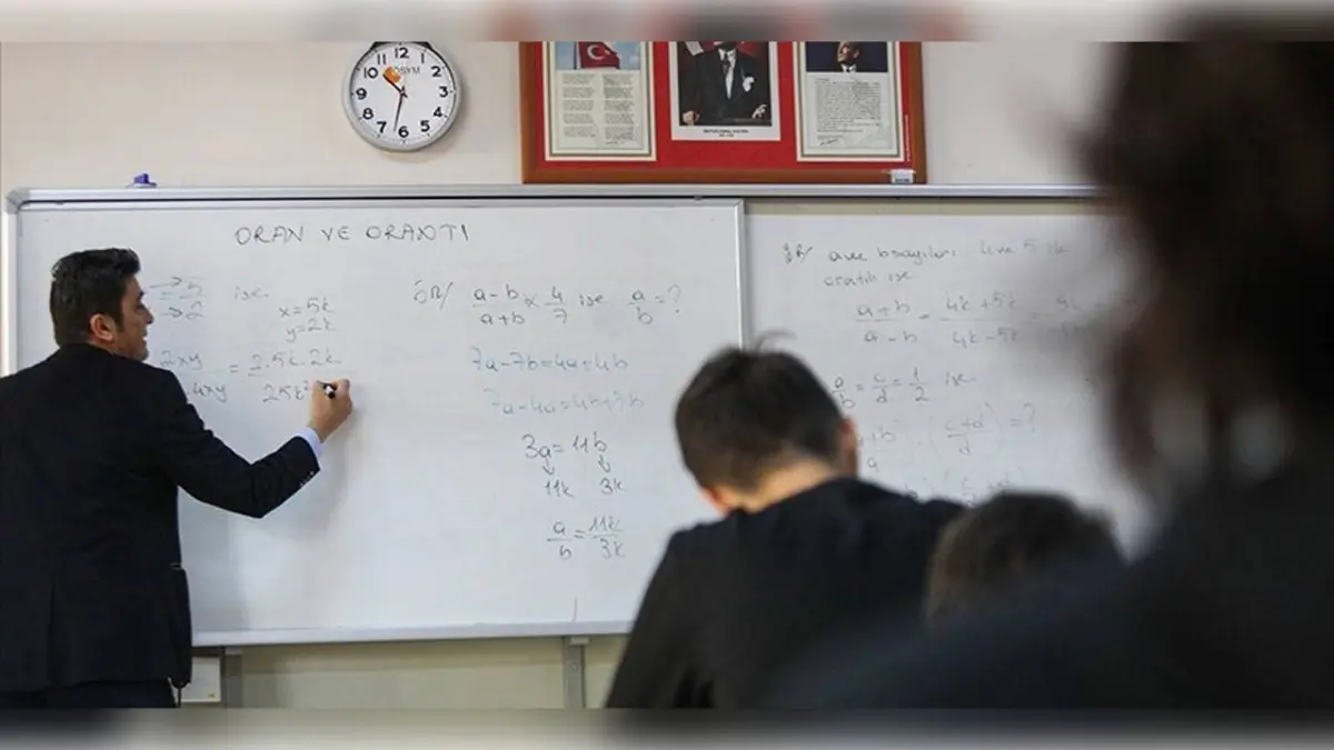Eğitim-İş: Öğretmene şiddet, öğretmeni itibarsızlaştıran politikaların sonucudur haberinin görseli