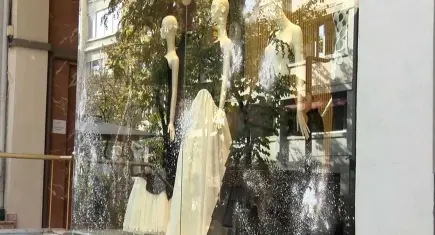 Nişantaşı'nda silahlı saldırı: Gelinlik mağazasına ateş açıp açtılar