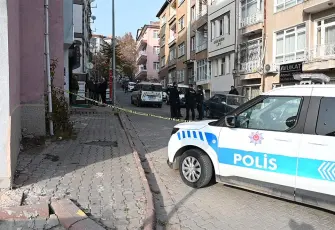Avukatlık bürosunda kayınpeder dehşeti: Gelinini tabancayla yaraladı, kız kardeşini öldürdü