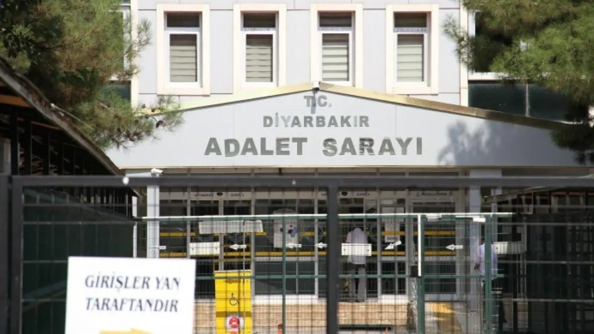 Bir hırsızlık vakası da Diyarbakır Adliyesi’nden: Adli emanetten yüzlerce mermi çalındı haberinin görseli
