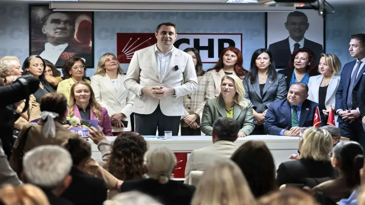 Çağatay Güç: İzmir’in geleceği, CHP iktidarında engellerden kurtulacak haberinin görseli