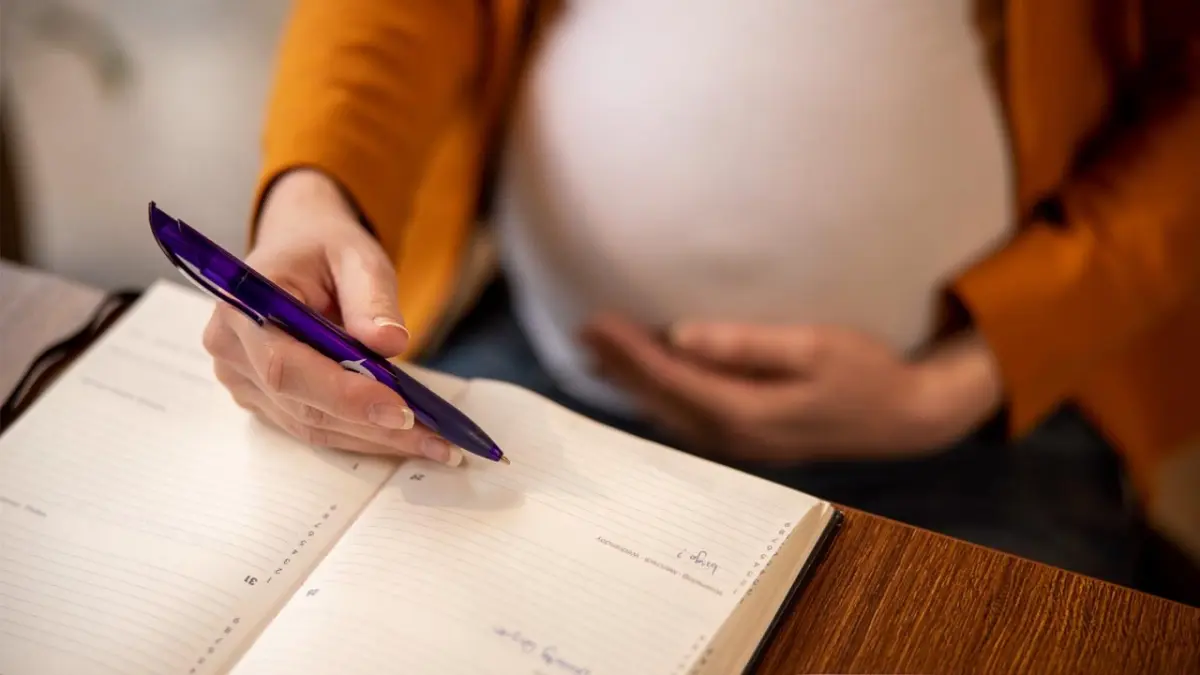 Doğum ve babalık izinlerini içeren düzenlemede sona gelindi: Tarih netleşti, Meclis’e sunulacak haberinin görseli