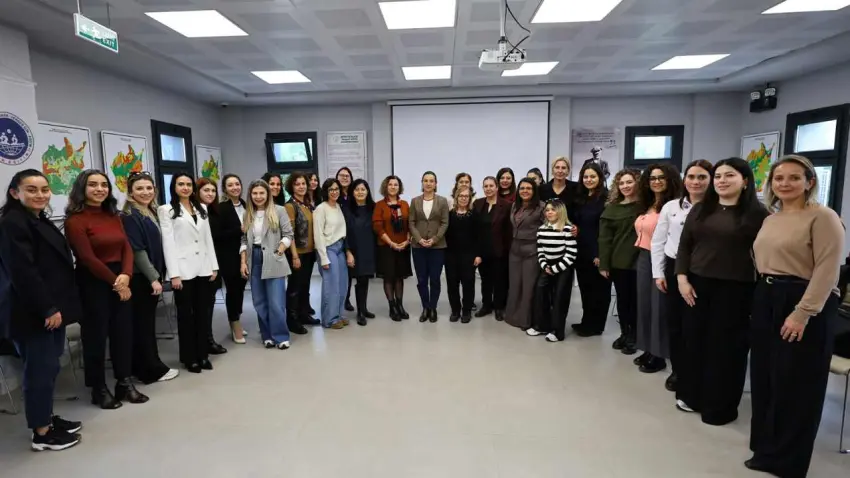 Efes Selçuk’ta kadına şiddetle mücadele ele alındı