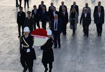 Ege Maden İhracatçıları Birliği, Dünya Madenciler Günü’nde Anıtkabir’i ziyaret etti