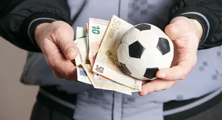 Futbolda bahis soruşturmasında yeni operasyon dalgası: Çok sayıda futbolcu ve yönetici gözaltında!