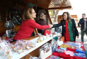 Karşıyaka’da yılbaşı heyecanı başlıyor: Işıltılı şenlik 13 Aralık’ta açılıyor