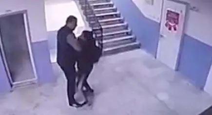 Manisa'da otizimli öğrenciyi merdivenden iten okul müdürünün tahliye talebi reddedildi 