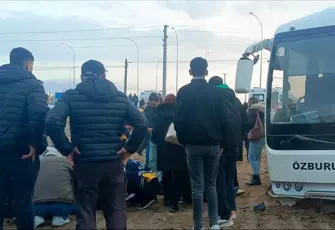 Öğrenci servisi kamyonetle çarpıştı: Çok sayıda yaralı var