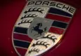 Porsche araçlar alarm veriyor: Yüzlerce Porsche sahibi araçlarını çalıştıramadı