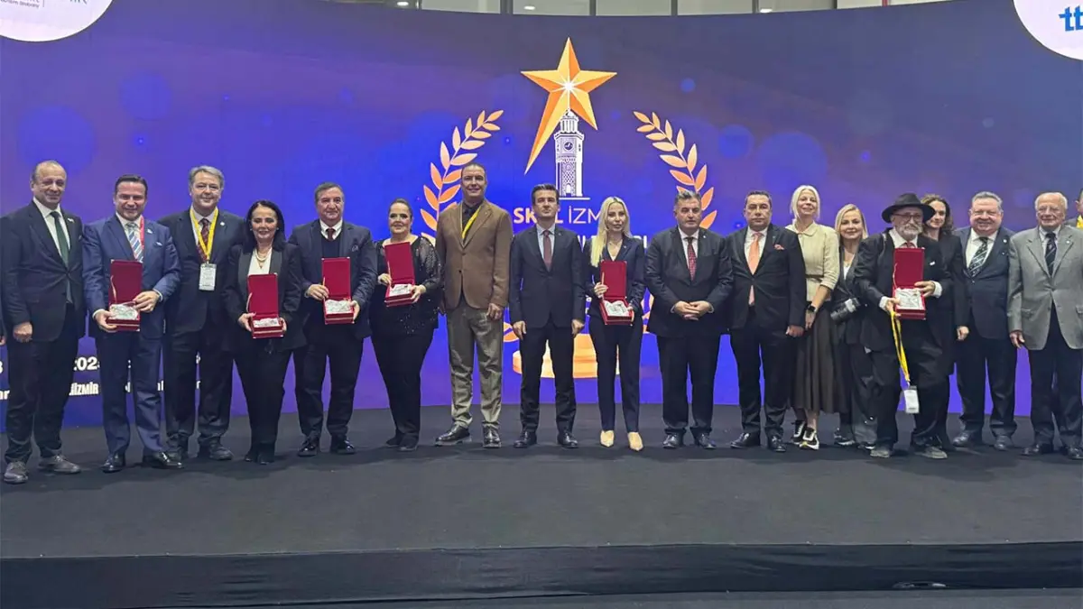 ‘Turizmin Yıldızları Ödülleri’ İzmir’de sahiplerini buldu haberinin görseli