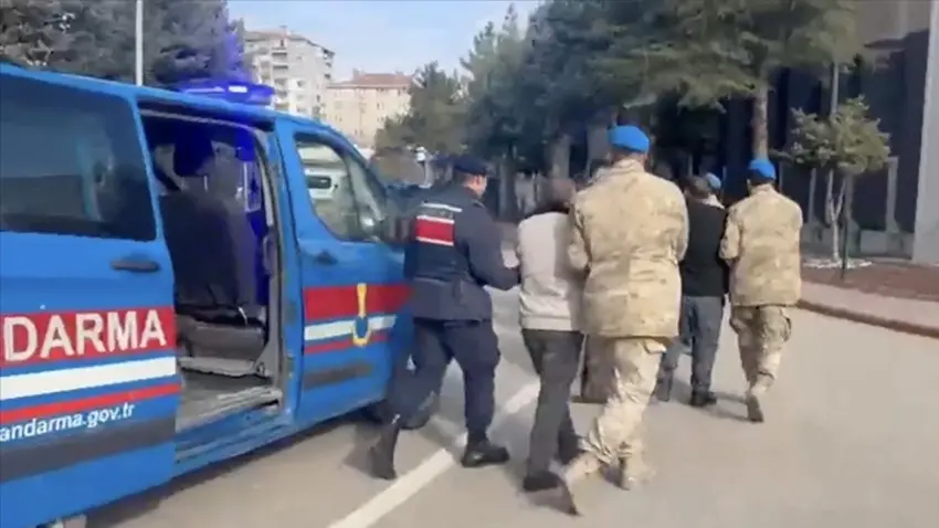 Ankara’da tefecilik ve yağma operasyonu: 25 şüpheli yakalandı haberinin görseli