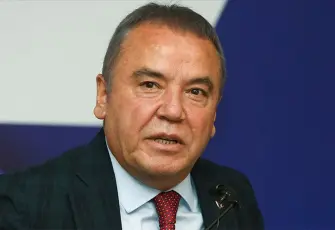 Antalya Büyükşehir Belediye Başkanı Muhittin Böcek hastaneye kaldırıldı