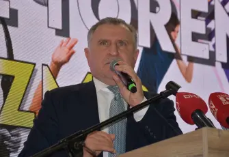Bakan Bak: İzmir'i spor şehri yapmaya kararlıyız