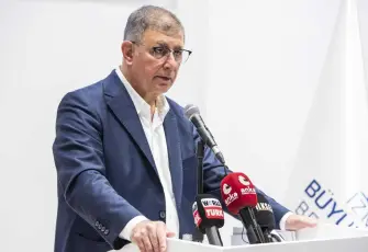 Başkan Tugay’dan dış kredi onaylarına tepki: “Lütuf değil gerekliliktir”