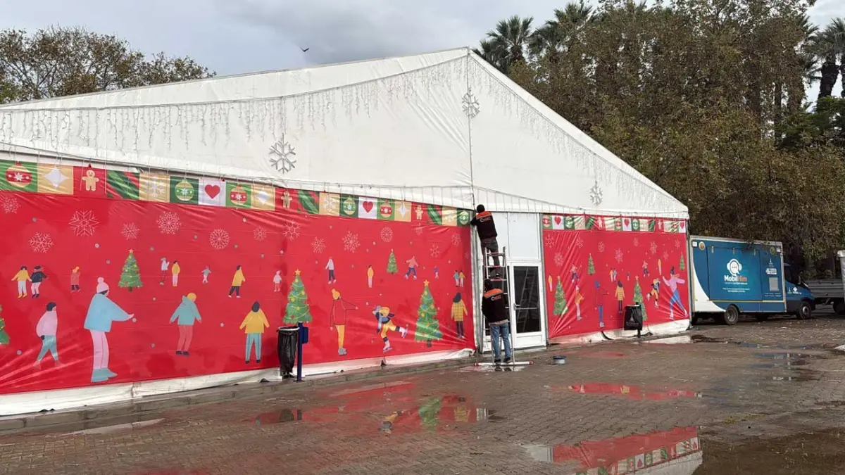 Büyükşehir, Kültürpark ve Bostanlı’ya buz pisti kuruyor haberinin görseli