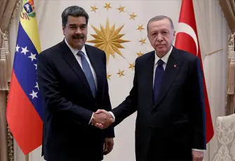 Cumhurbaşkanı Erdoğan, Venezuela Devlet Başkanı Maduro ile örüştü