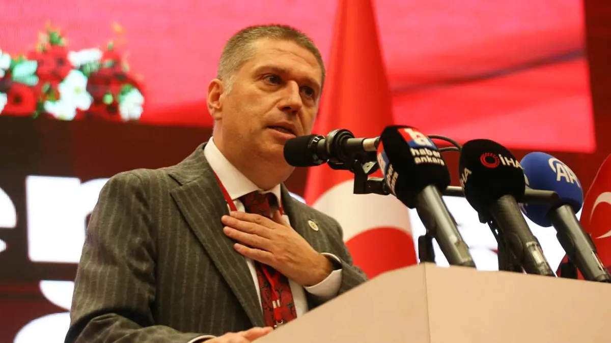 Gençlerbirliği'nin yeni başkanı Arda Çakmak oldu haberinin görseli