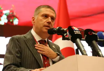 Gençlerbirliği'nin yeni başkanı Arda Çakmak oldu