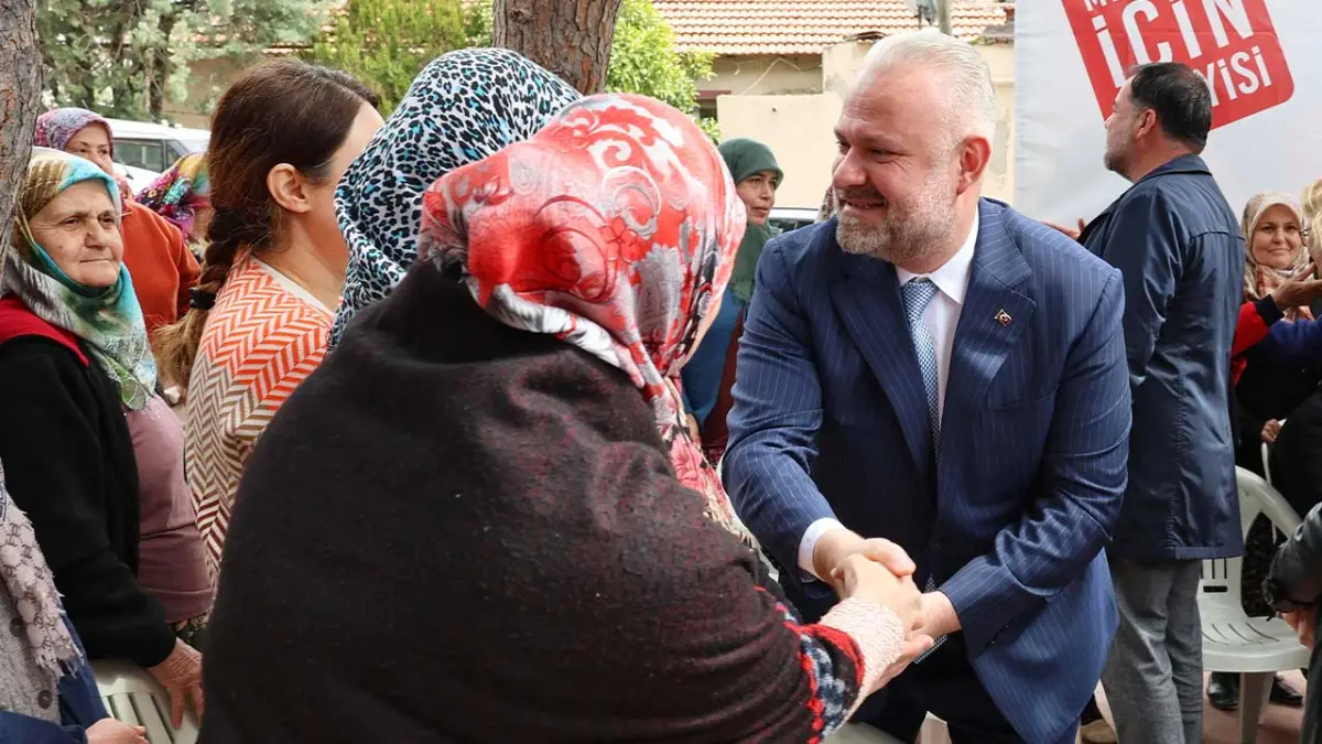 Menemen Belediyesi’nden pazarlara ücretsiz ring seferi  haberinin görseli