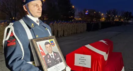 Muş'ta silah kazası: İlçe Jandarma Komutanı Üsteğmen Kablan hayatını kaybetti