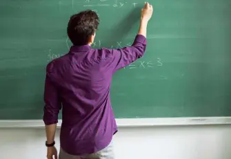 Öğretmen odalarında ses yükselecek: Eğitim-İş’ten eylem kararı 